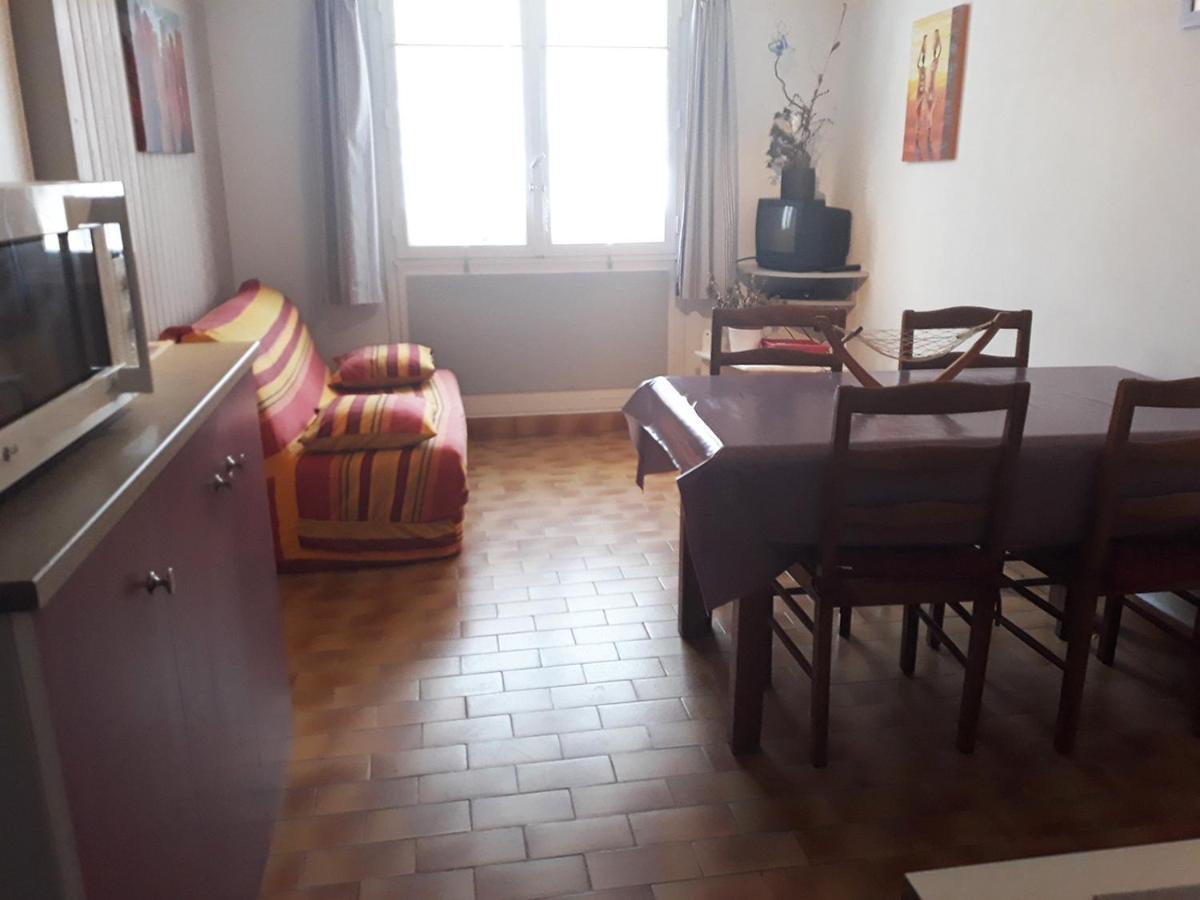 Un Petit Coin De Campagne Dans Le Pays De Saint-Gilles 빌라 외부 사진